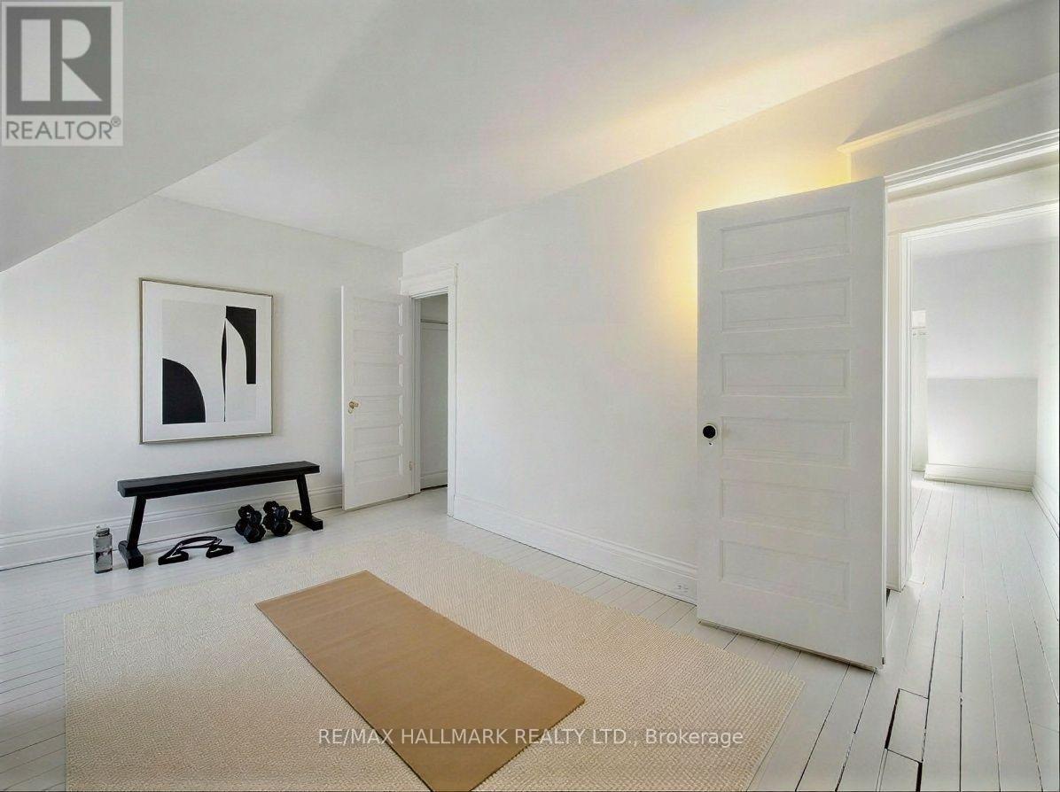 22 Kenneth Avenue, Toronto (High Park North), Ontario  M6P 1H9 - Photo 26 - W12995316