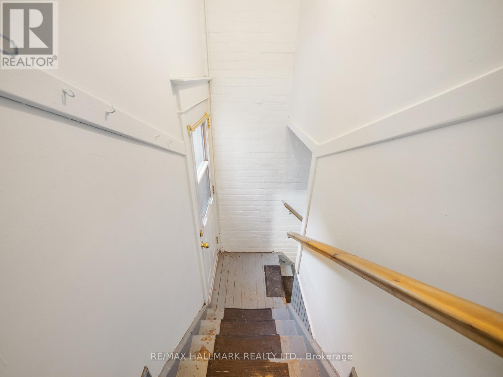 22 Kenneth Avenue, Toronto (High Park North), Ontario  M6P 1H9 - Photo 27 - W12995316