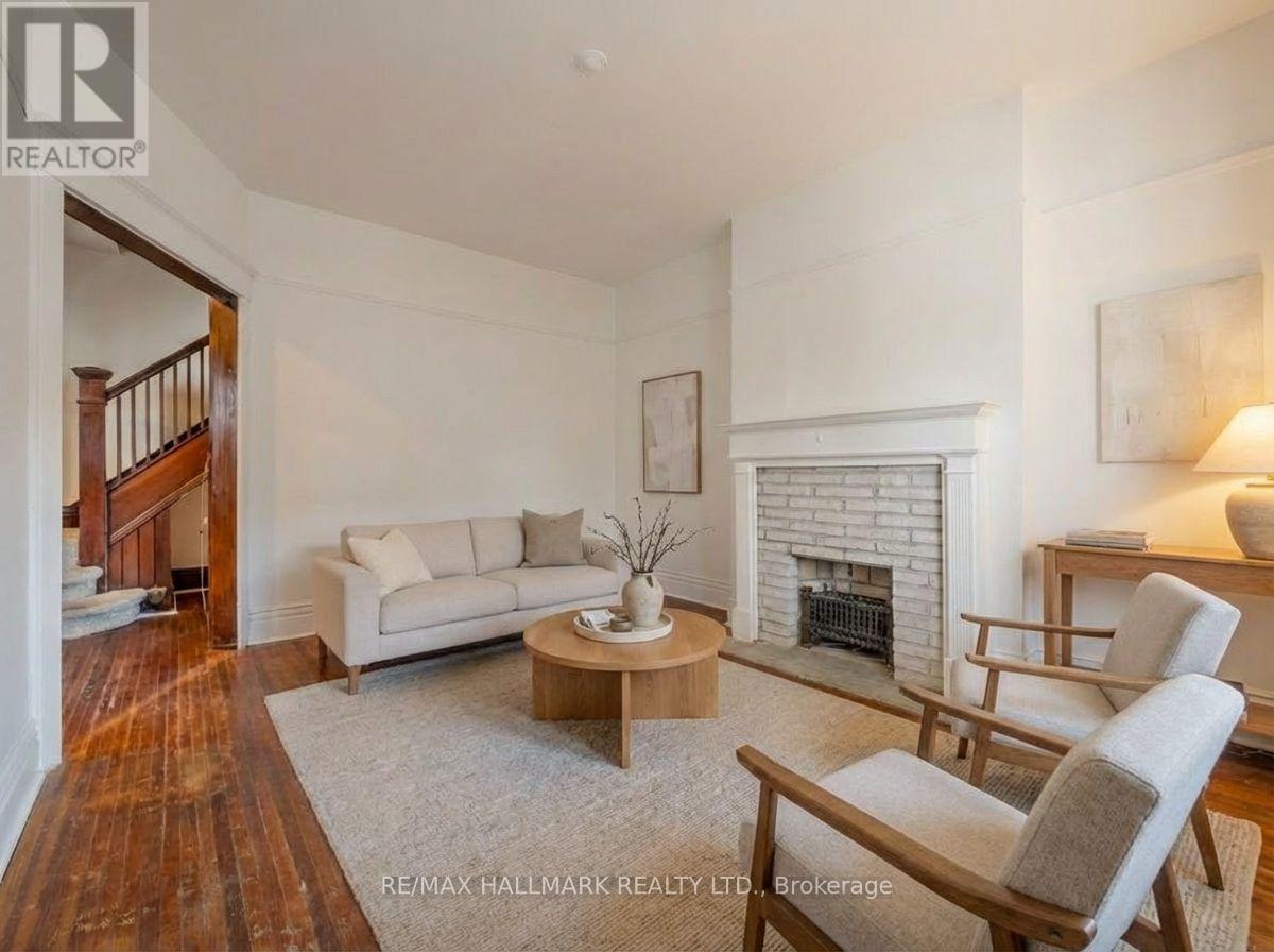 22 Kenneth Avenue, Toronto (High Park North), Ontario  M6P 1H9 - Photo 5 - W12995316