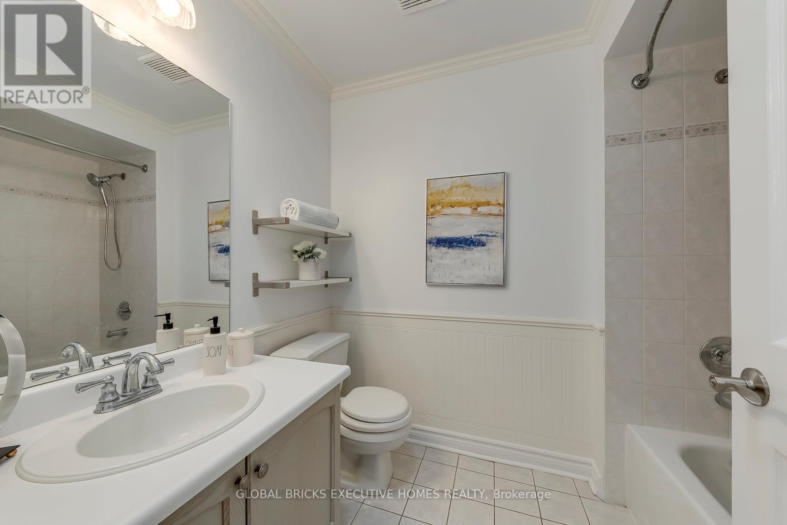 5690 Wells Place, Mississauga (Central Erin Mills), Ontario  L5M 5T6 - Photo 26 - W12995364