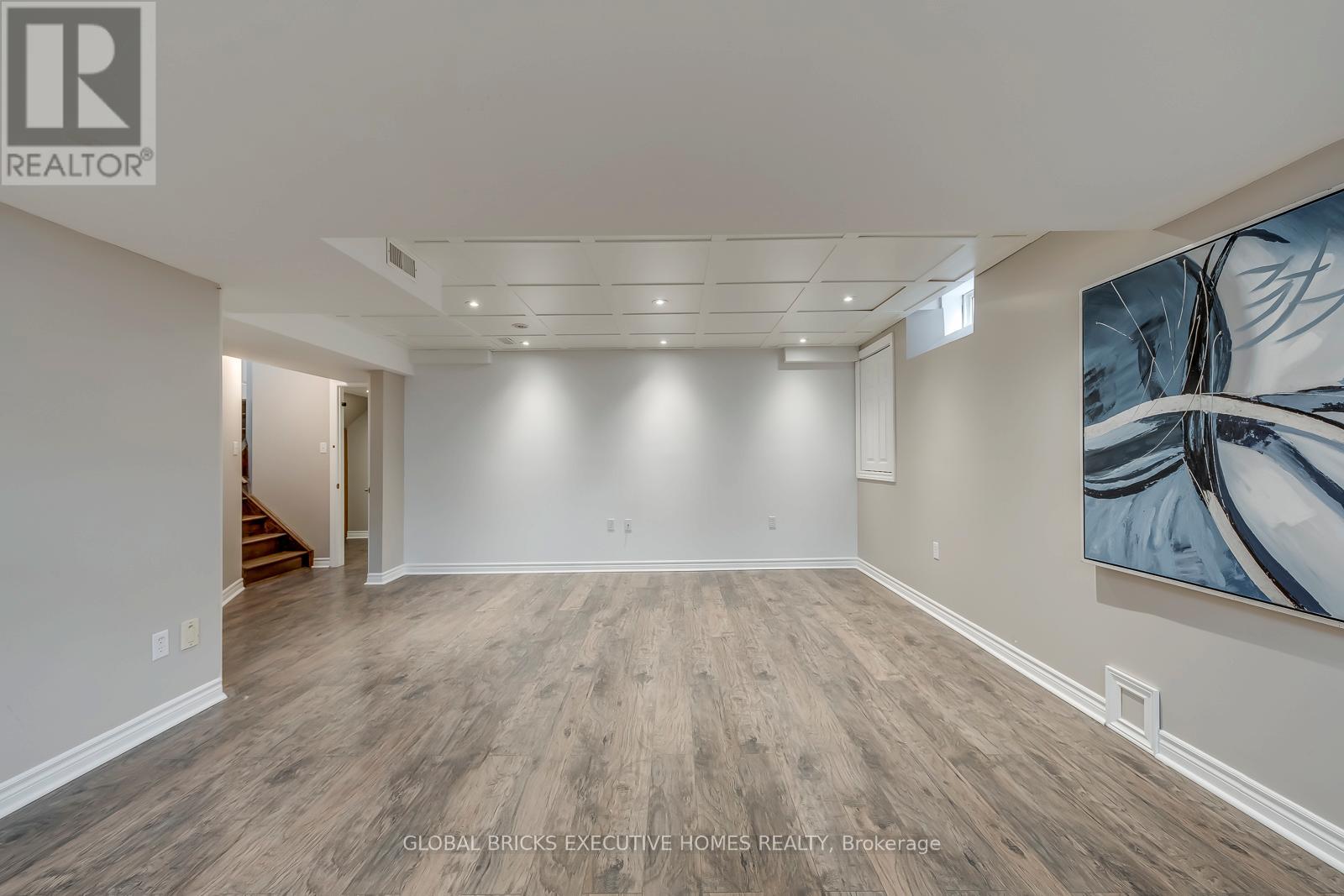 5690 Wells Place, Mississauga (Central Erin Mills), Ontario  L5M 5T6 - Photo 29 - W12995364