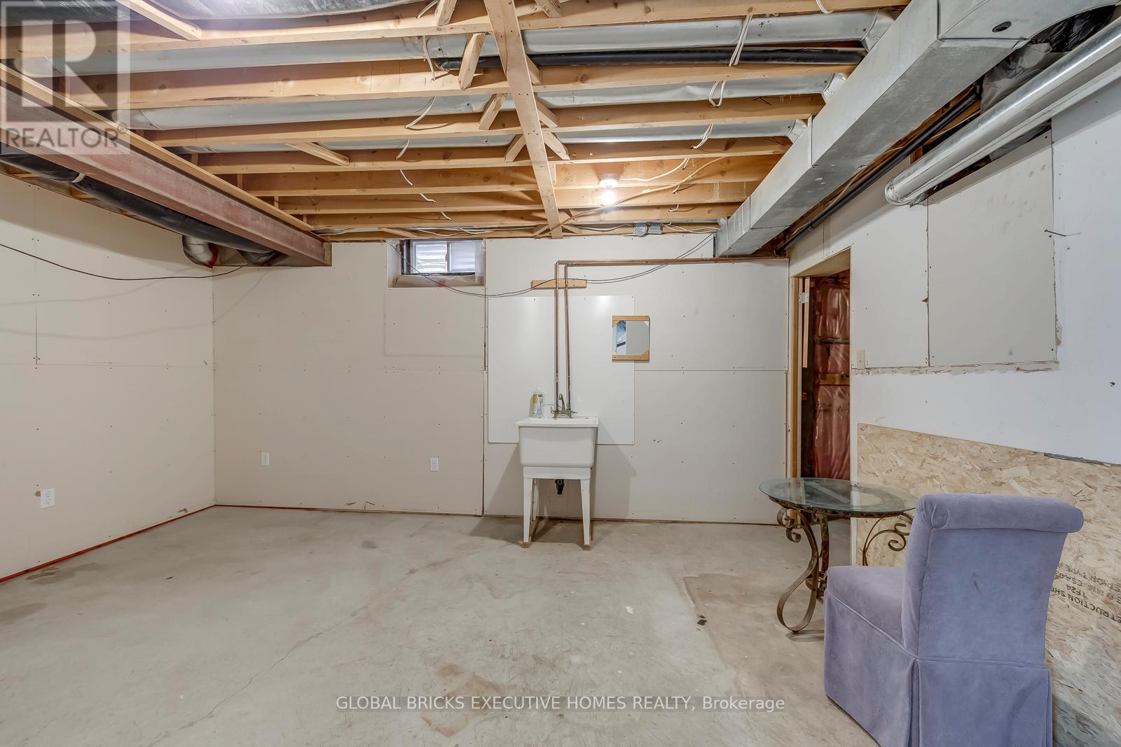 5690 Wells Place, Mississauga (Central Erin Mills), Ontario  L5M 5T6 - Photo 30 - W12995364