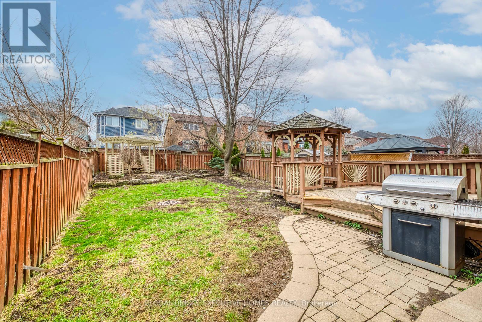 5690 Wells Place, Mississauga (Central Erin Mills), Ontario  L5M 5T6 - Photo 32 - W12995364