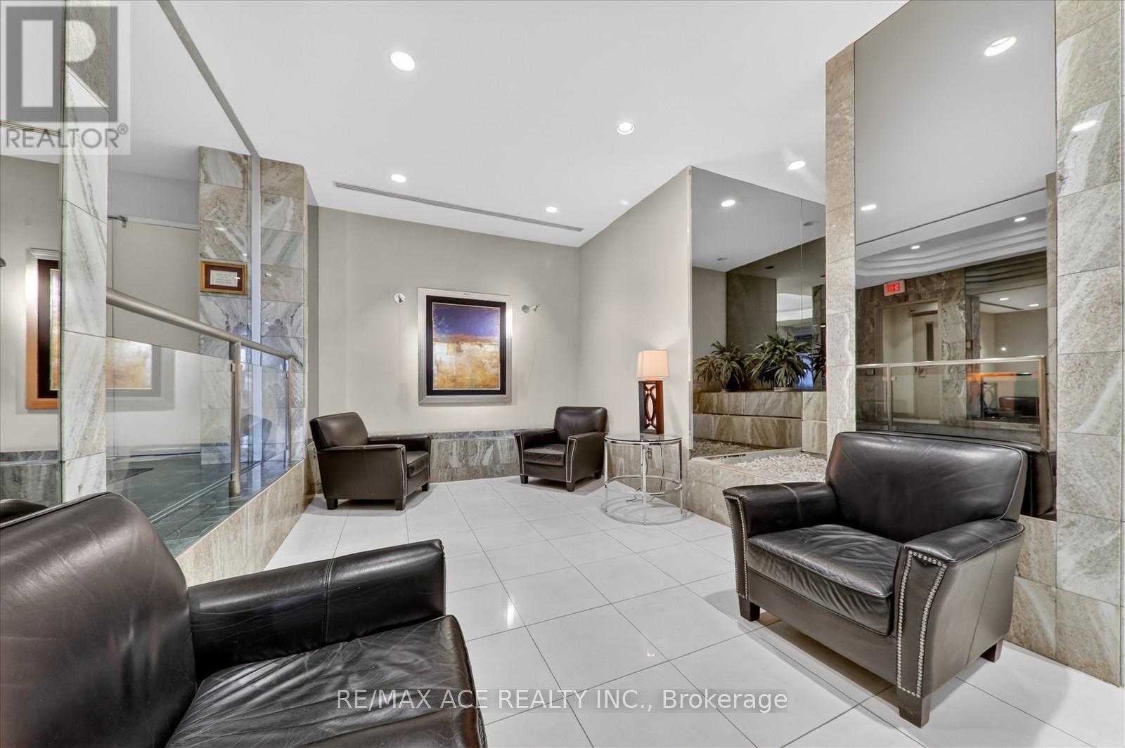 1202 - 4460 Tucana Court, Mississauga, Ontario L5R 3K9 - Photo 7 - W12995394