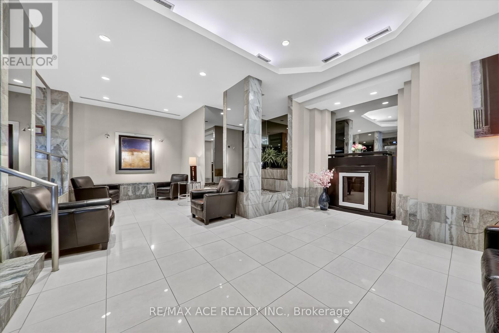 1202 - 4460 Tucana Court, Mississauga, Ontario L5R 3K9 - Photo 8 - W12995394