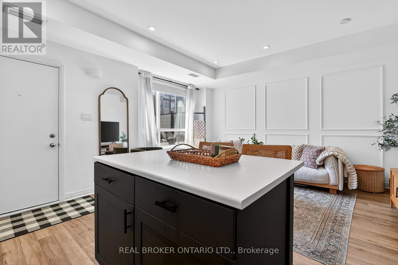 9 - 1238 Cawthra Road, Mississauga, Ontario  L5G 4K7 - Photo 16 - W12995432