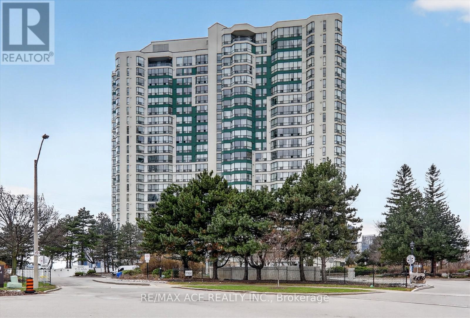 1202 - 4460 Tucana Court, Mississauga, Ontario  L5R 3K9 - Photo 3 - W12995440