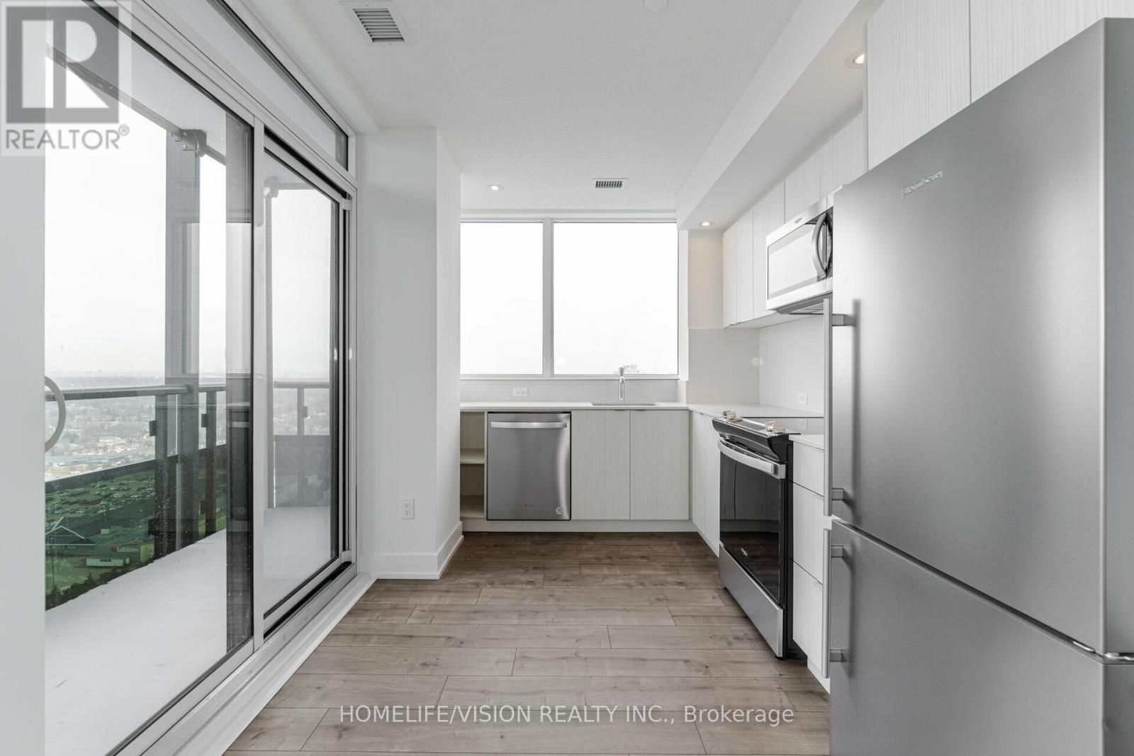 Ph06 - 10 Eva Road, Toronto, Ontario  M9C 0B3 - Photo 11 - W12995442