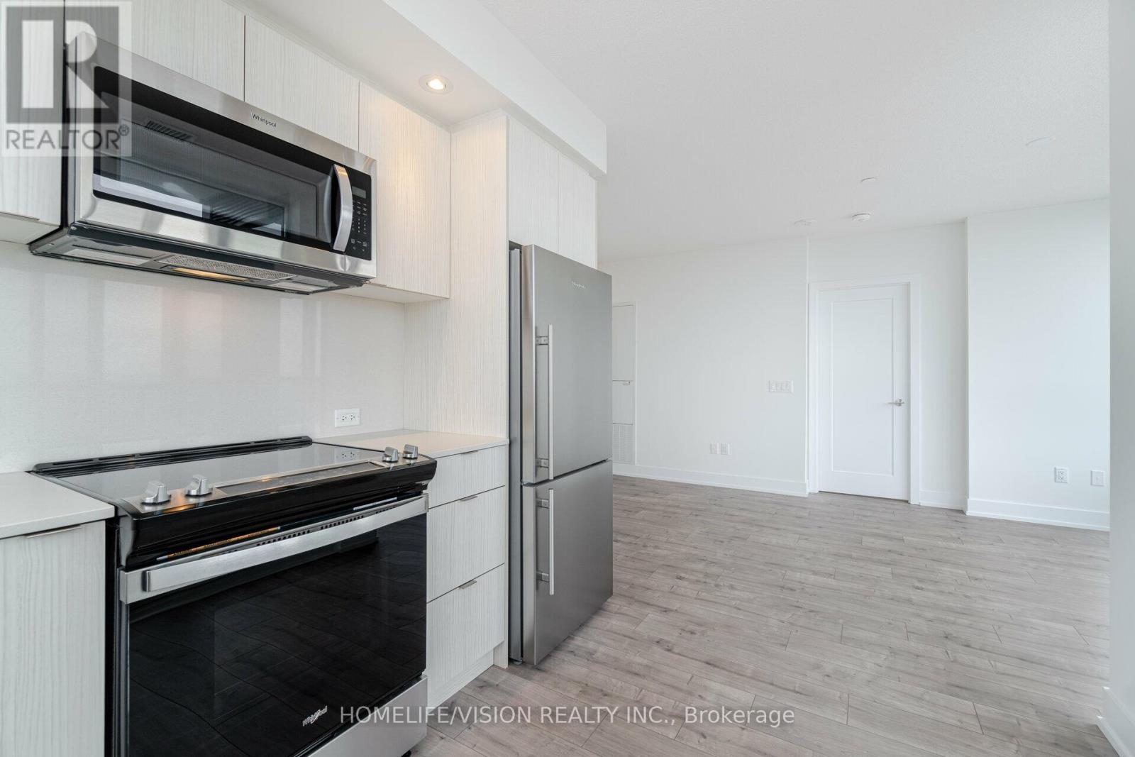 Ph06 - 10 Eva Road, Toronto, Ontario  M9C 0B3 - Photo 14 - W12995442