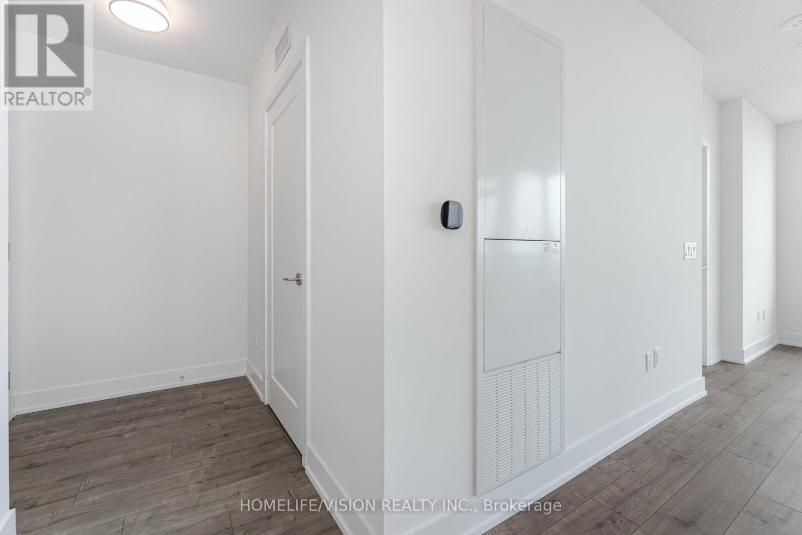 Ph06 - 10 Eva Road, Toronto, Ontario  M9C 0B3 - Photo 5 - W12995442