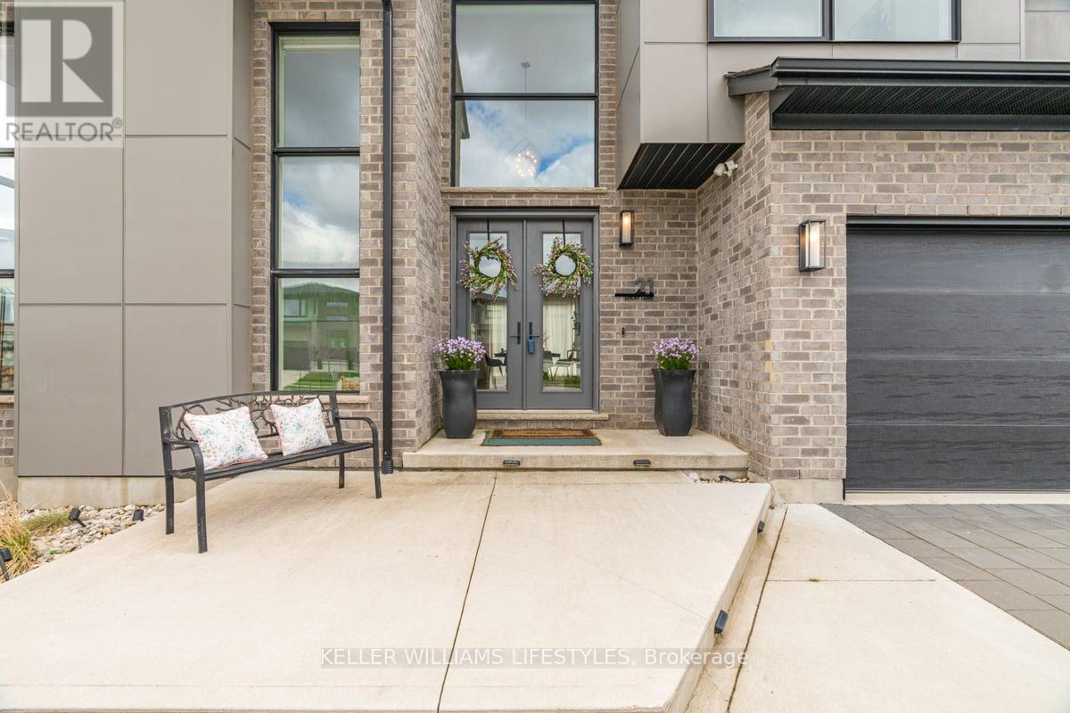 21 Locky Lane, Middlesex Centre, Ontario  N0L 1R0 - Photo 5 - X12802786