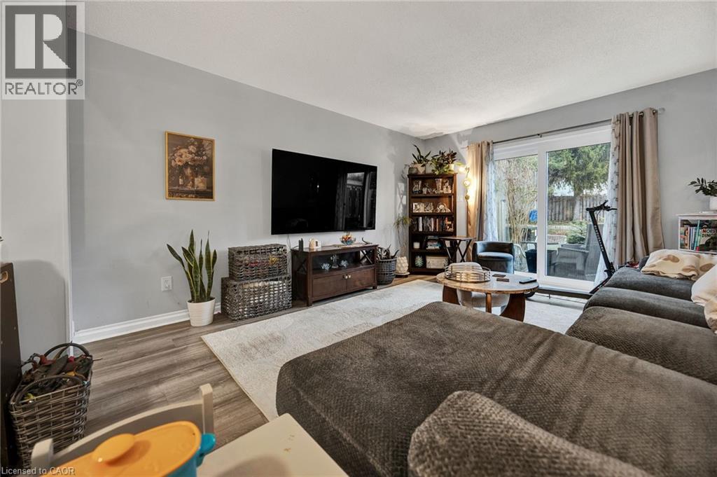 655 Albert Street Unit# C, Waterloo, Ontario  N2L 3V5 - Photo 4 - 40820151