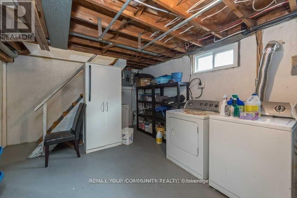 11 Oak Street, Barrie, Ontario  L4M 3V1 - Photo 12 - S12989848