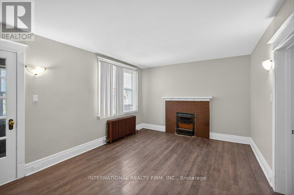 4 - 109 Balsam Avenue S, Hamilton (Stipley), Ontario  L8M 3B2 - Photo 10 - X12995278