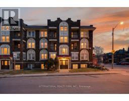 4 - 109 BALSAM AVENUE S, Hamilton, Ontario