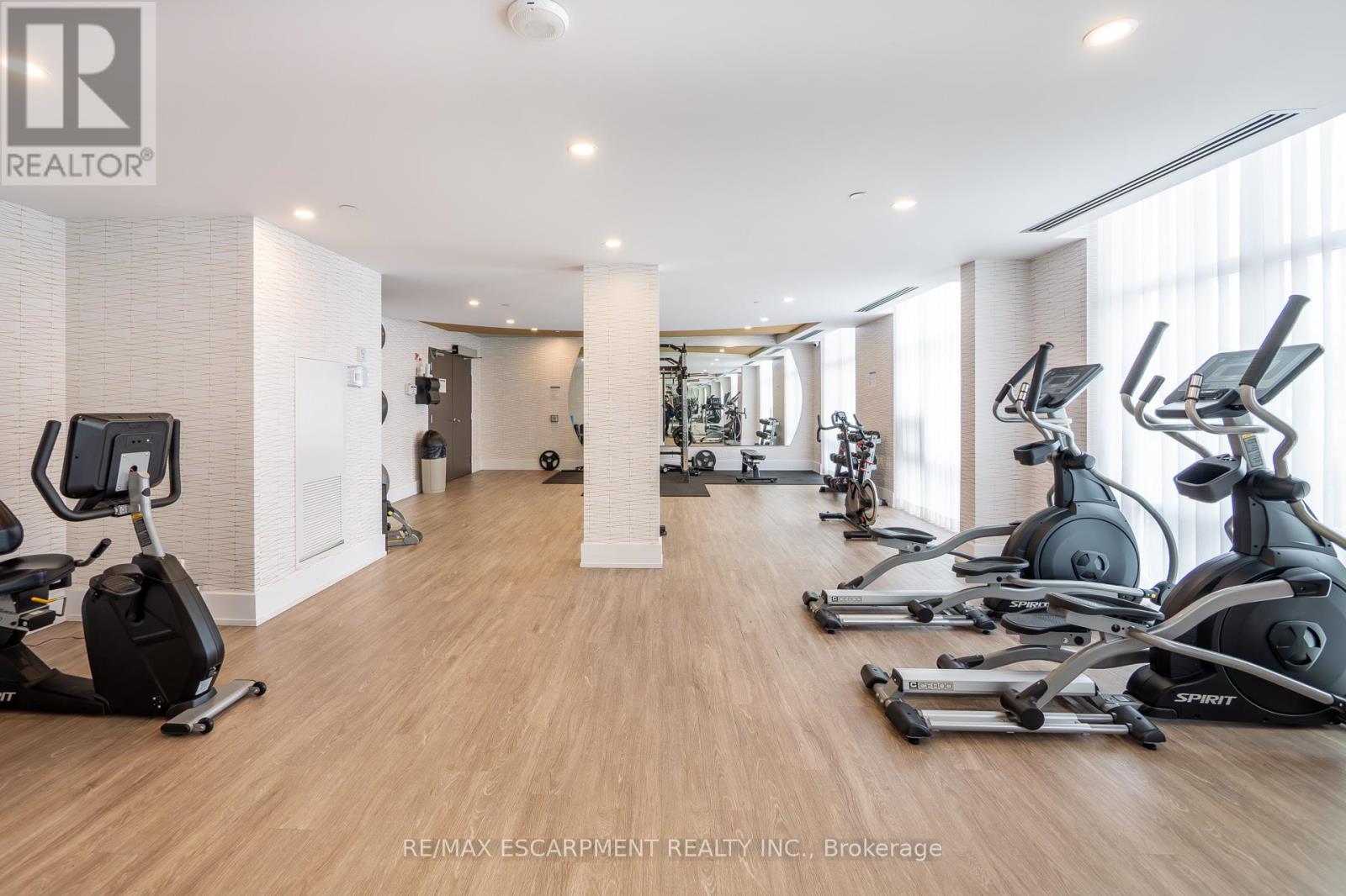 1213 - 460 Dundas Street E, Hamilton, Ontario  L8B 2A5 - Photo 33 - X12995308