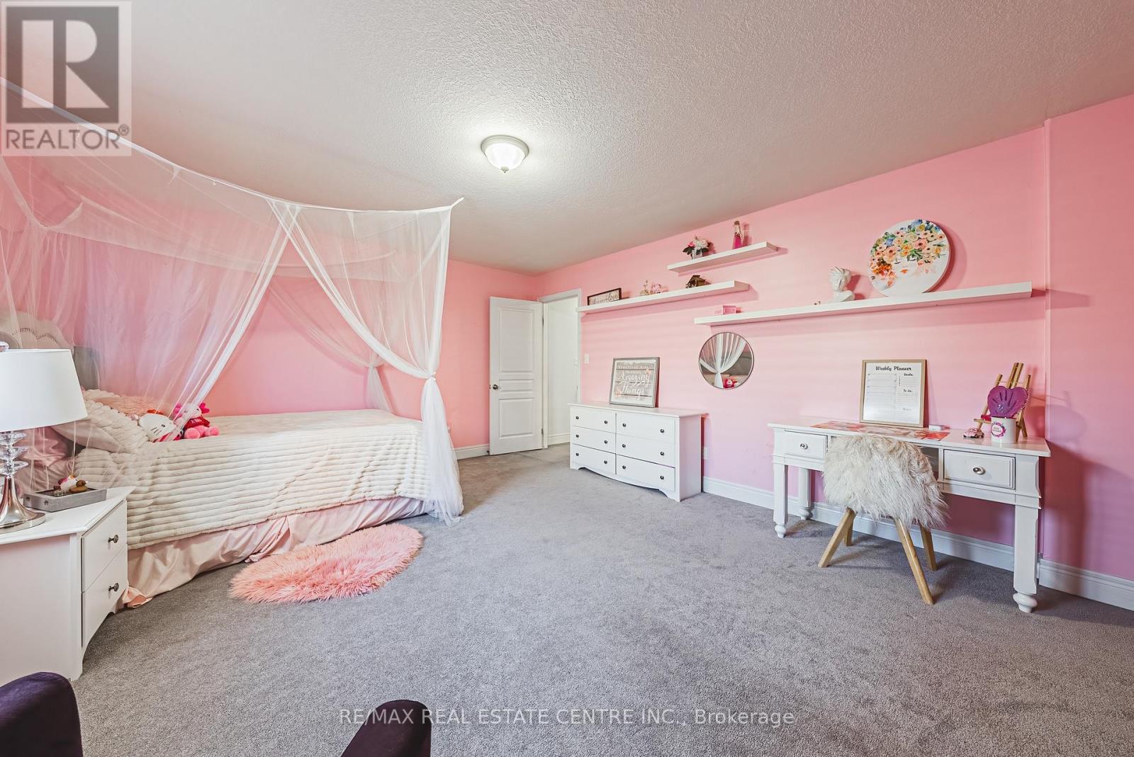 219 Walker Street, Cambridge, Ontario  N3C 2C4 - Photo 25 - X12995328