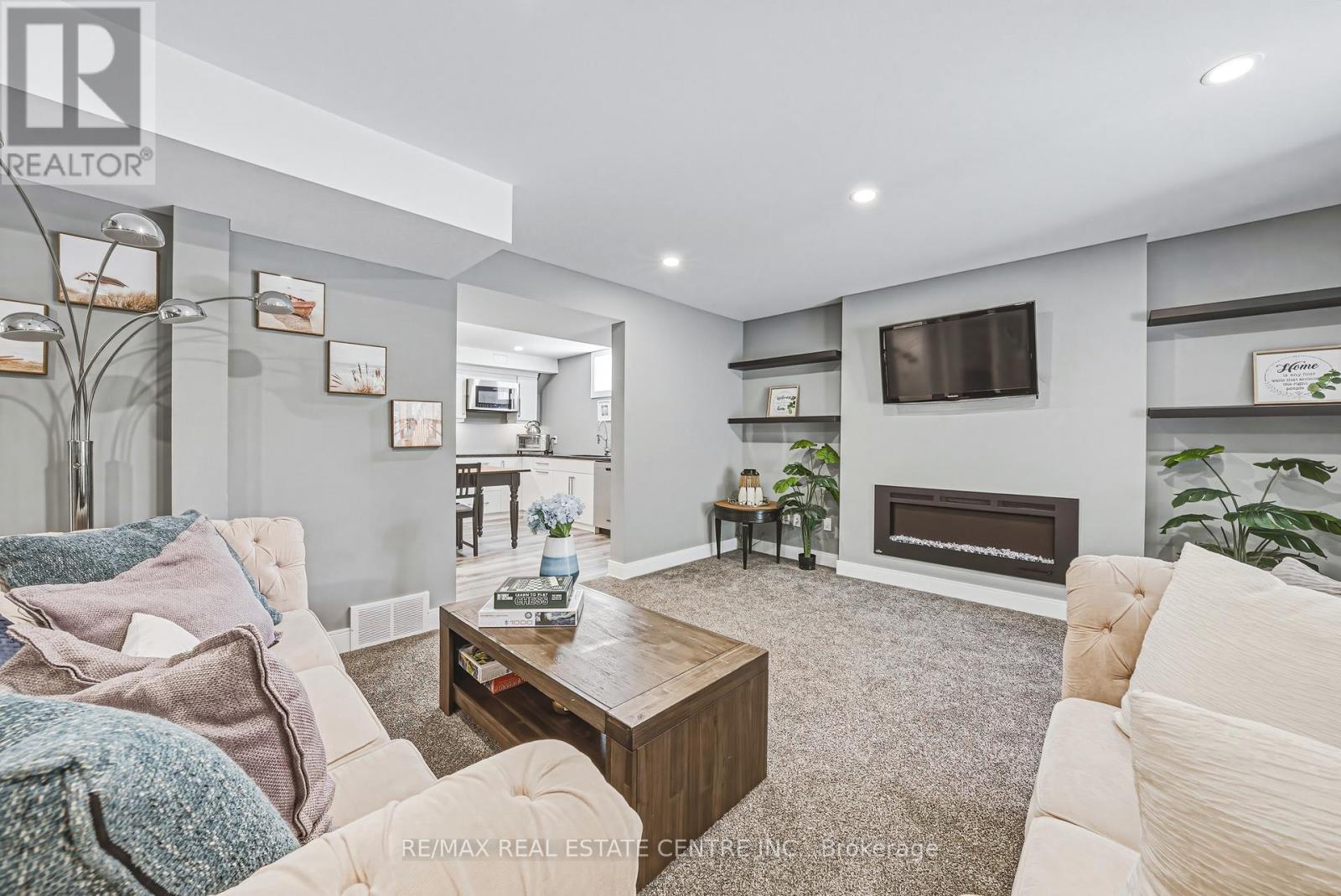 219 Walker Street, Cambridge, Ontario  N3C 2C4 - Photo 32 - X12995328