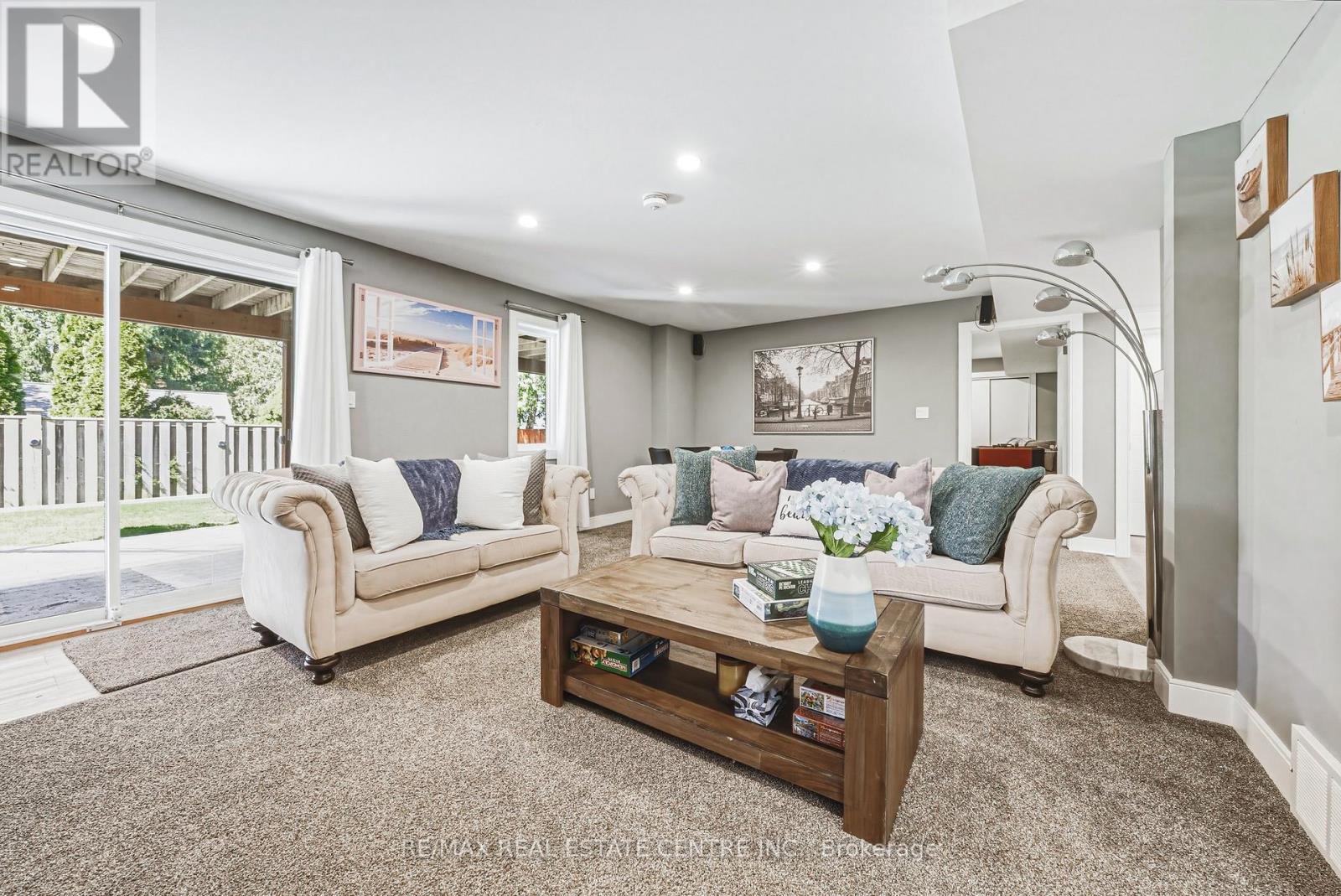 219 Walker Street, Cambridge, Ontario  N3C 2C4 - Photo 33 - X12995328