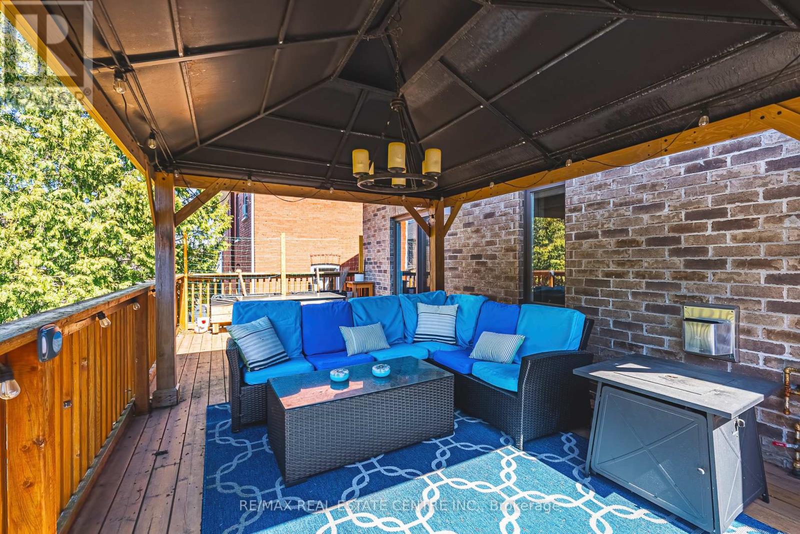 219 Walker Street, Cambridge, Ontario  N3C 2C4 - Photo 42 - X12995328