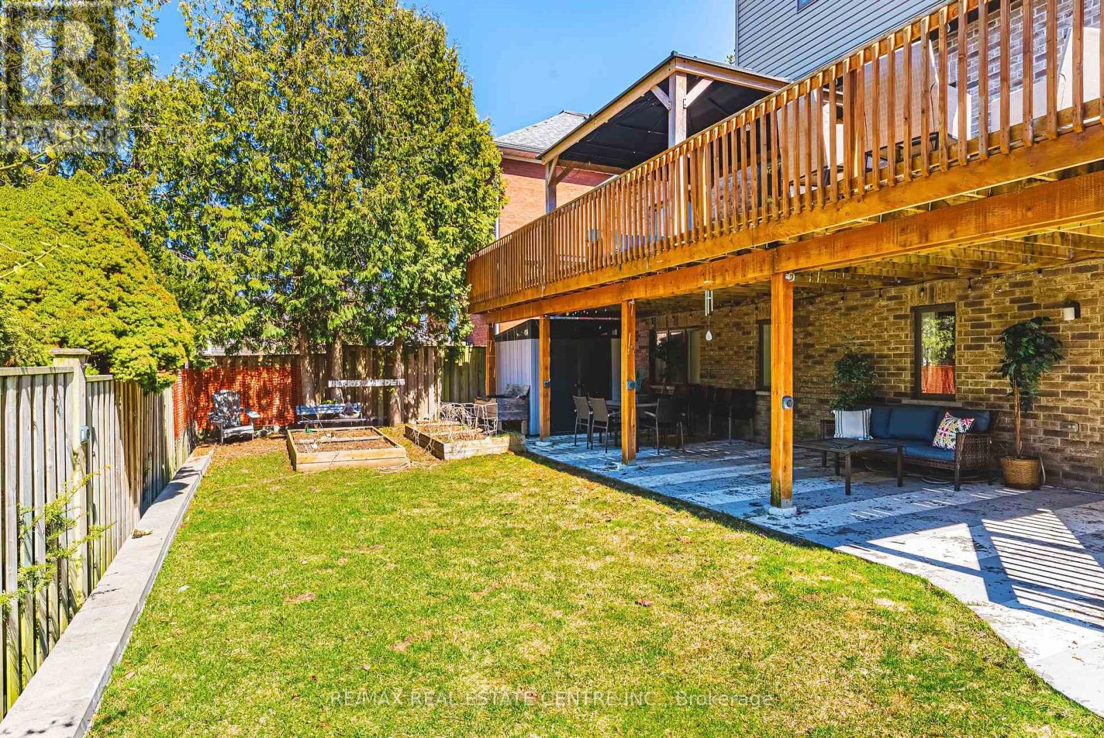 219 Walker Street, Cambridge, Ontario  N3C 2C4 - Photo 43 - X12995328