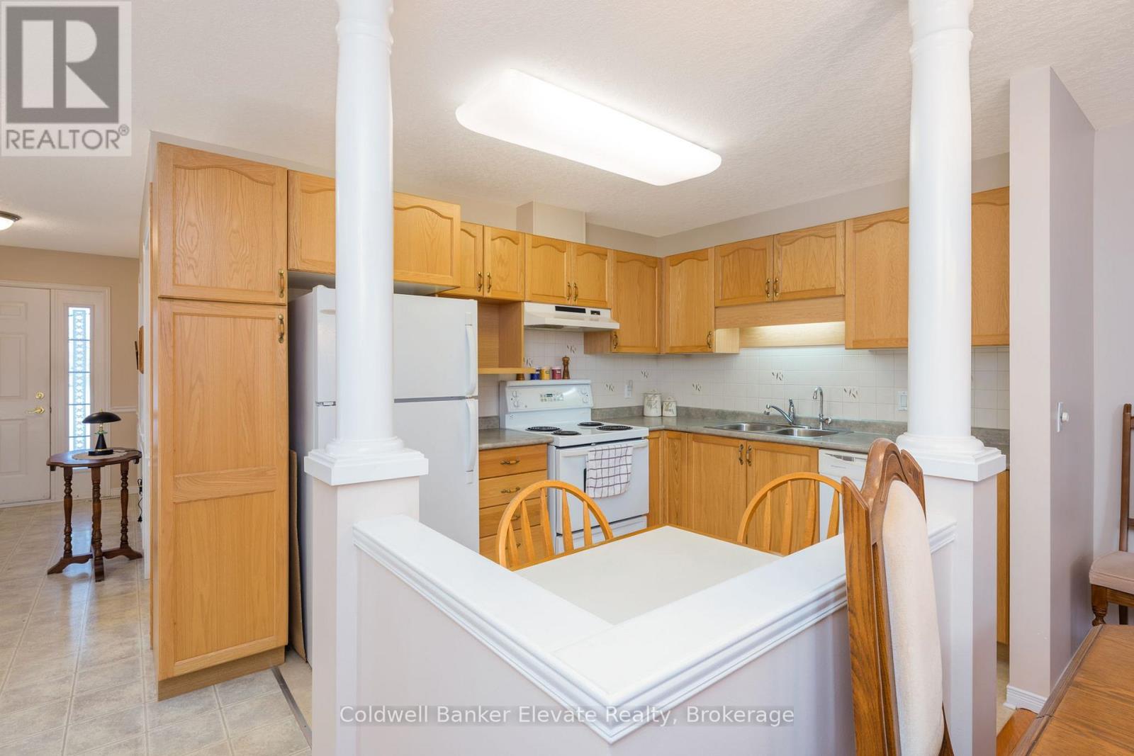 10 - 2705 Kingsway Drive, Kitchener, Ontario  N2C 2T2 - Photo 12 - X12995334