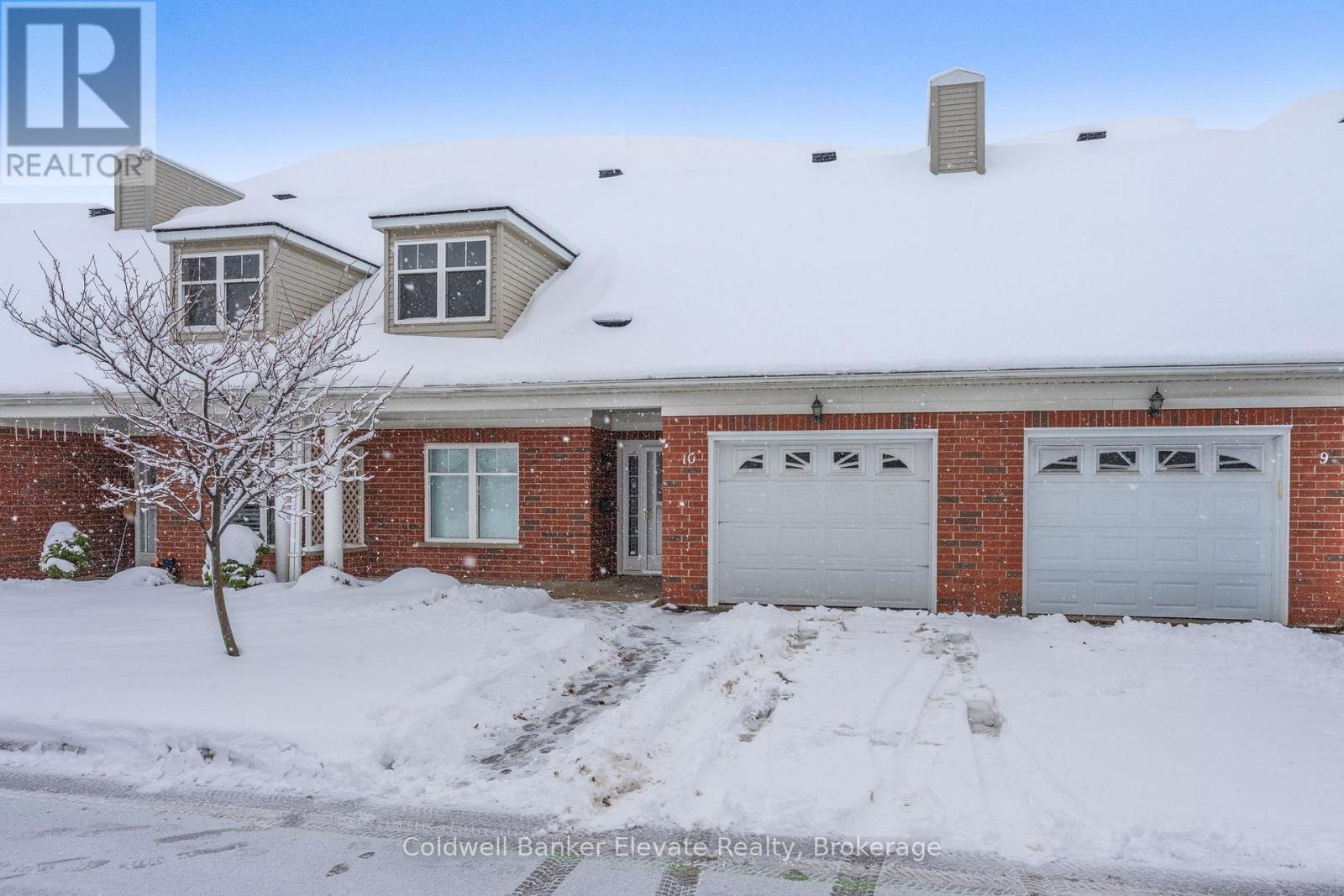 10 - 2705 Kingsway Drive, Kitchener, Ontario  N2C 2T2 - Photo 2 - X12995334