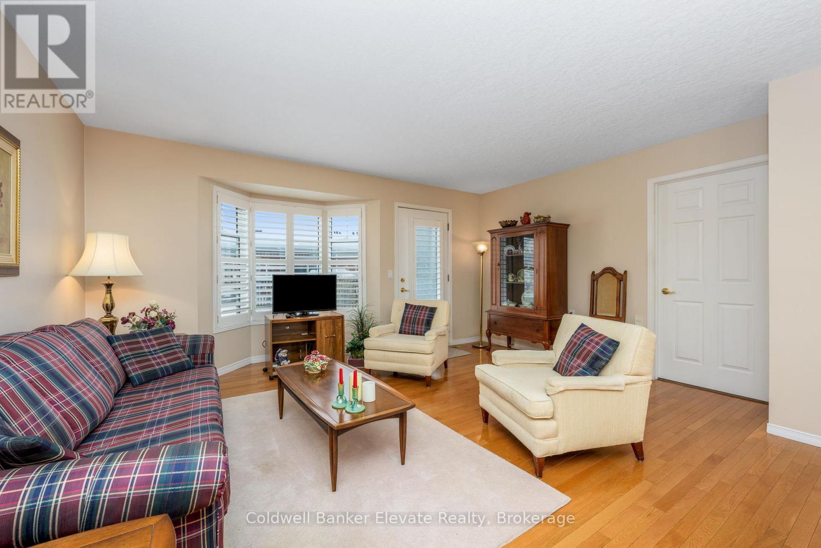 10 - 2705 Kingsway Drive, Kitchener, Ontario  N2C 2T2 - Photo 21 - X12995334