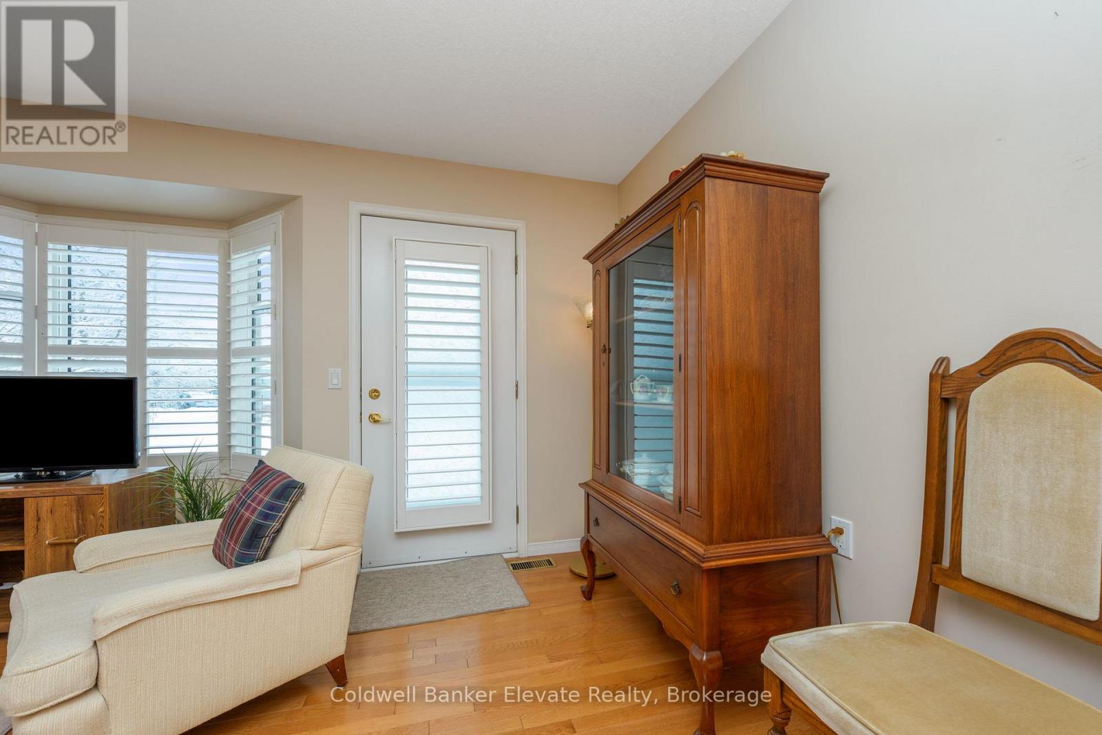 10 - 2705 Kingsway Drive, Kitchener, Ontario  N2C 2T2 - Photo 25 - X12995334