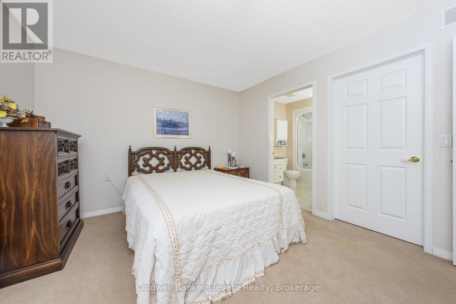 10 - 2705 Kingsway Drive, Kitchener, Ontario  N2C 2T2 - Photo 27 - X12995334