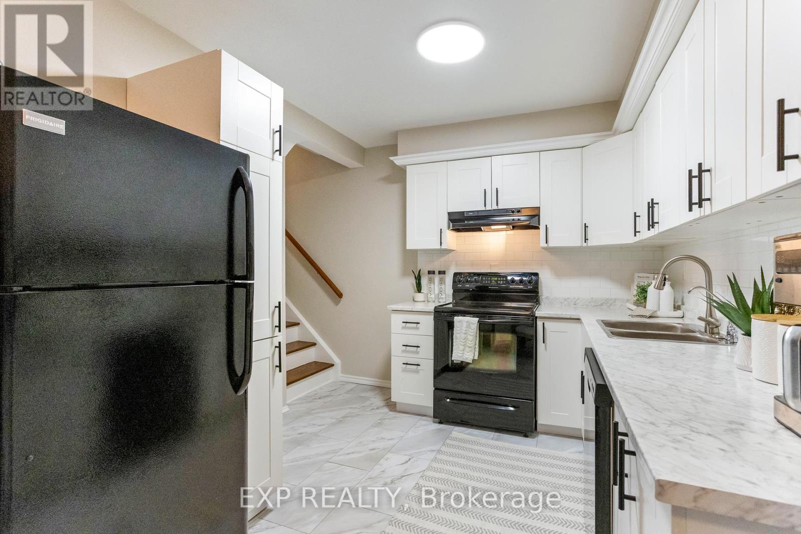 406 - 7 Viking Court, Grimsby, Ontario  L3M 3T8 - Photo 15 - X12995354