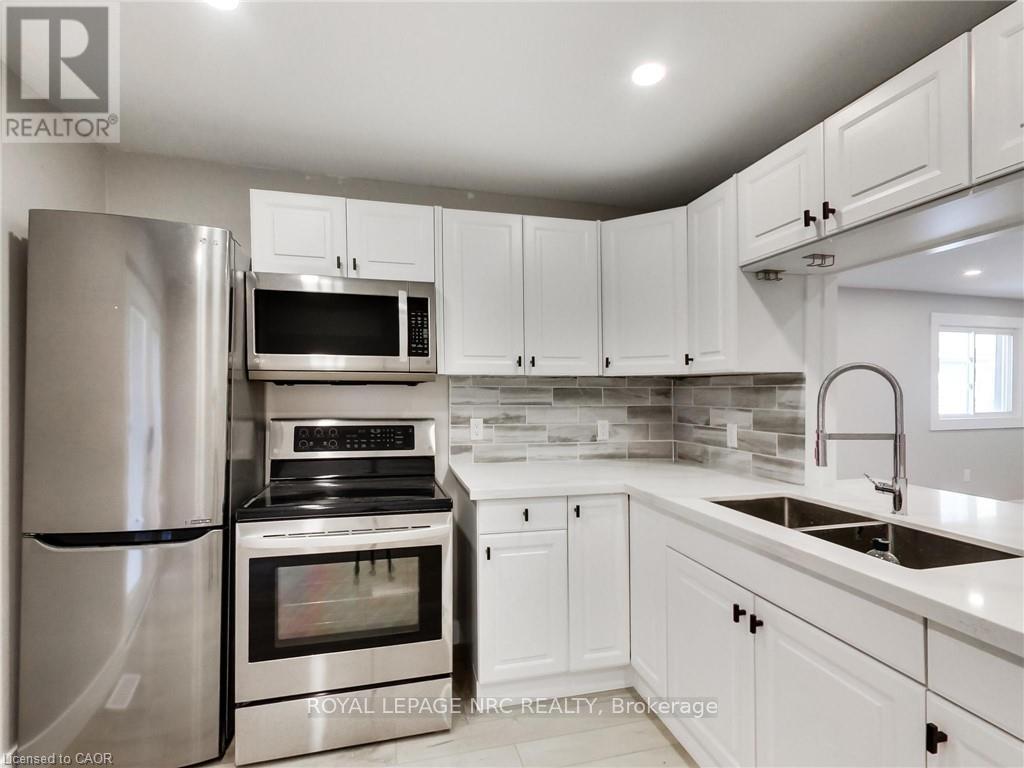 229 Parkdale Avenue N, Hamilton, Ontario  L8H 5X4 - Photo 14 - X12995370