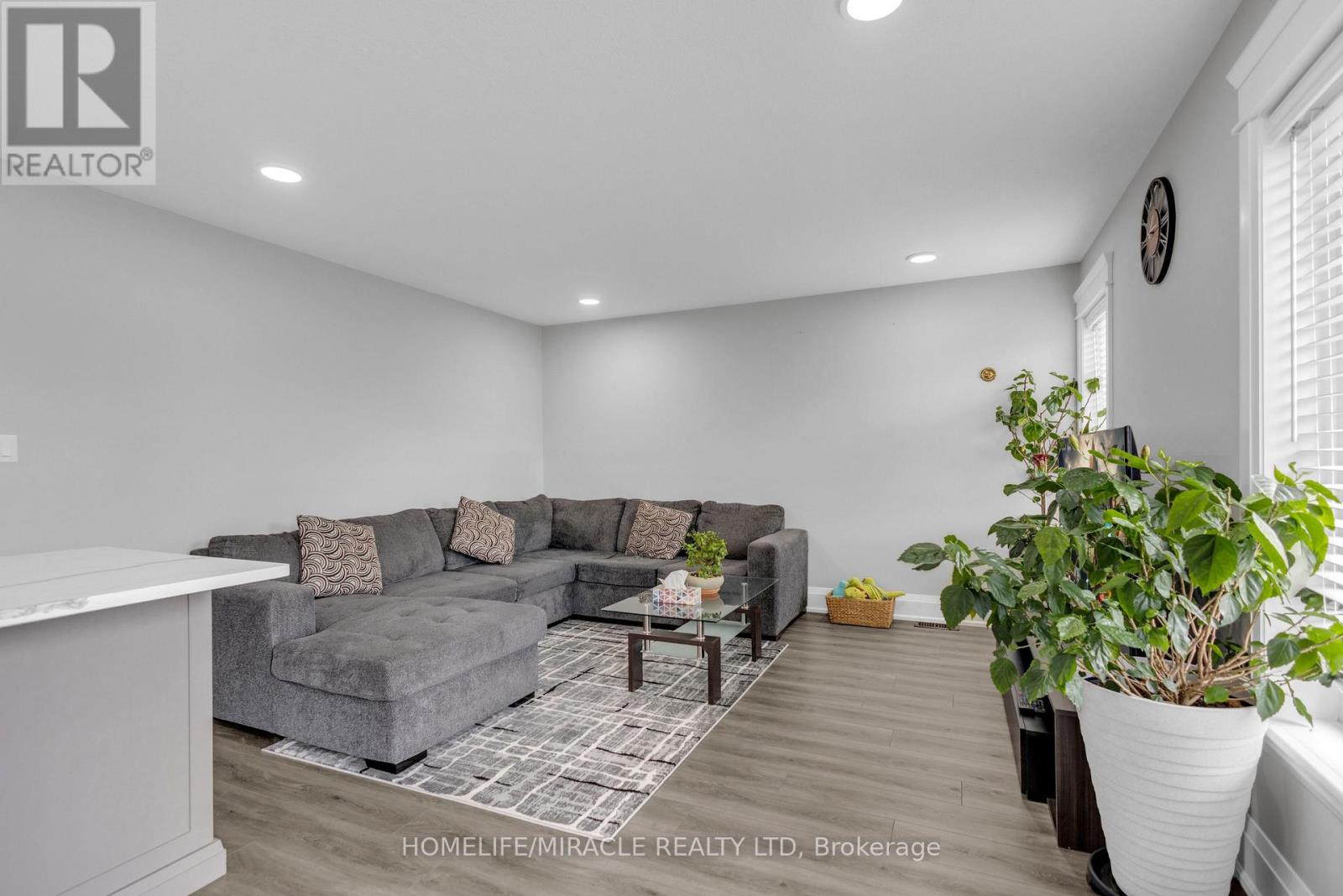 172 Miller Street, Wellington North, Ontario  N0G 2L3 - Photo 21 - X12995446