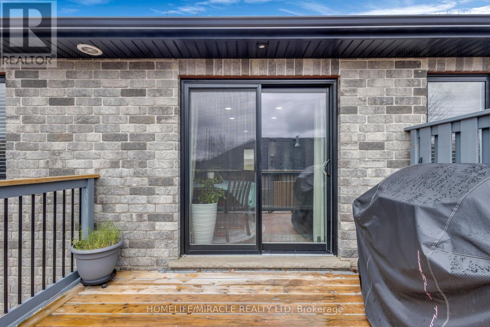 172 Miller Street, Wellington North, Ontario  N0G 2L3 - Photo 33 - X12995446