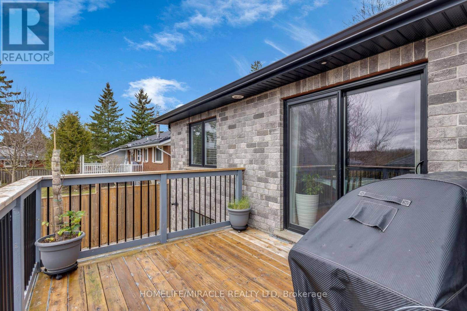 172 Miller Street, Wellington North, Ontario  N0G 2L3 - Photo 35 - X12995446