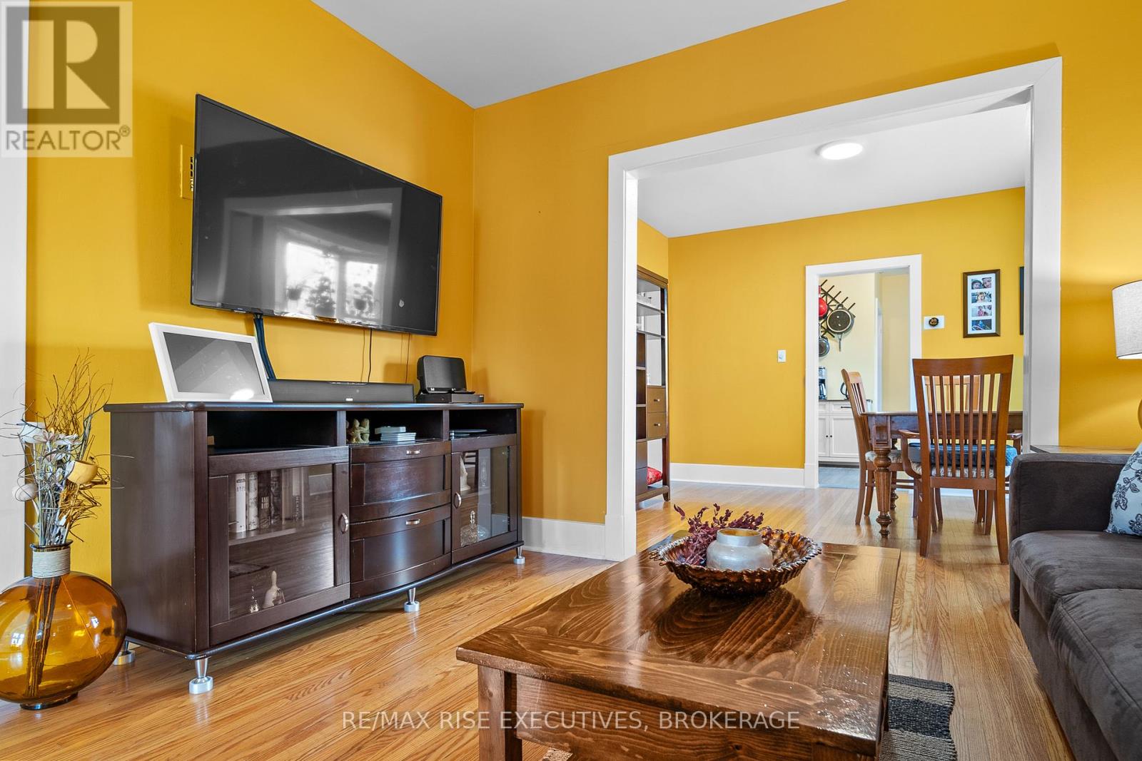 7 Scott Street, Kingston, Ontario K7L 1L3 - Photo 10 - X12995730