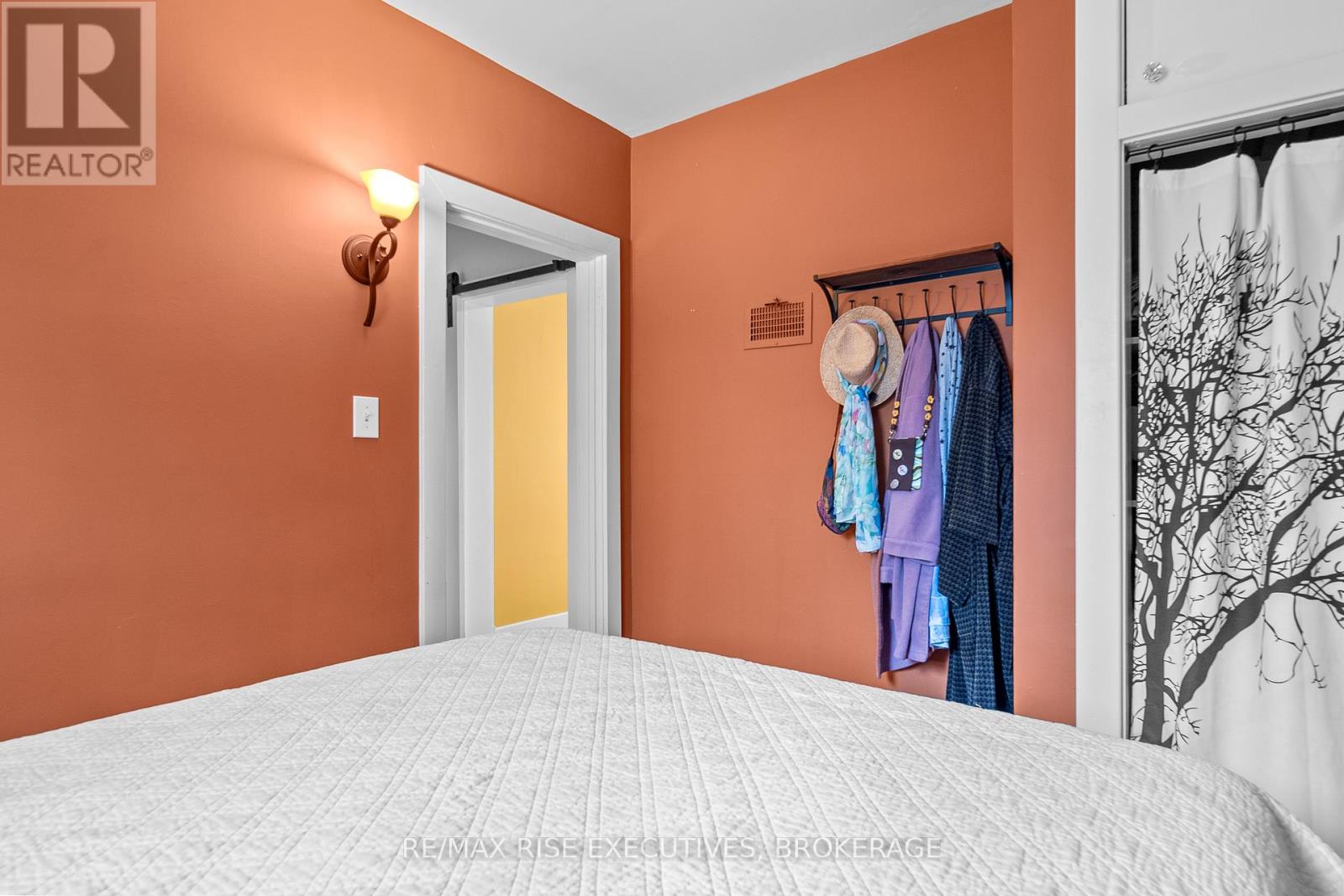 7 Scott Street, Kingston, Ontario K7L 1L3 - Photo 17 - X12995730