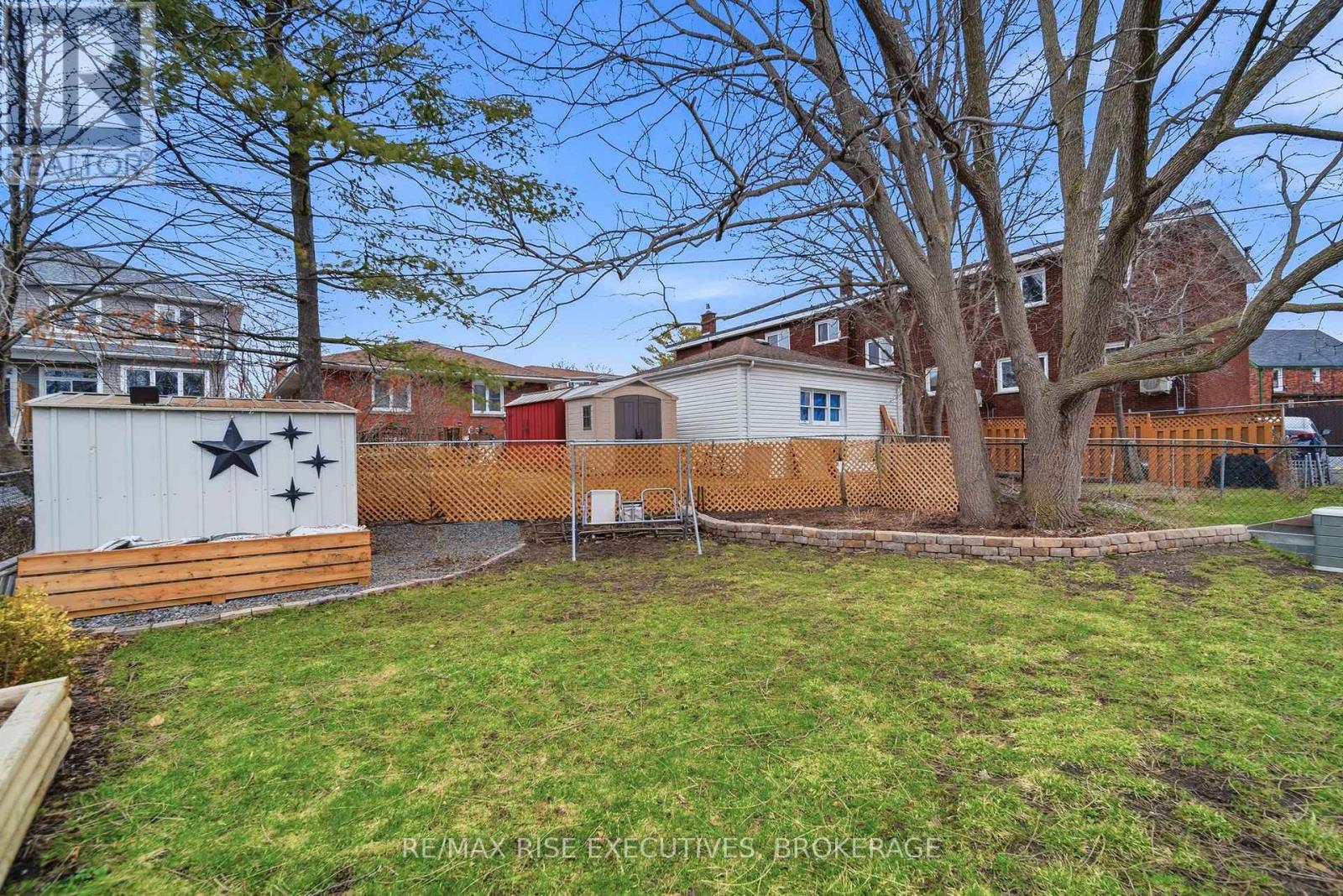 7 Scott Street, Kingston, Ontario K7L 1L3 - Photo 38 - X12995730