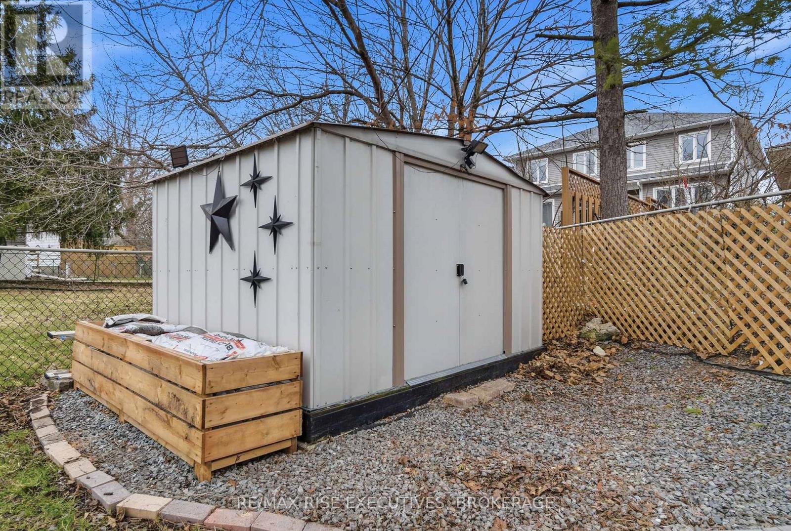 7 Scott Street, Kingston, Ontario K7L 1L3 - Photo 39 - X12995730