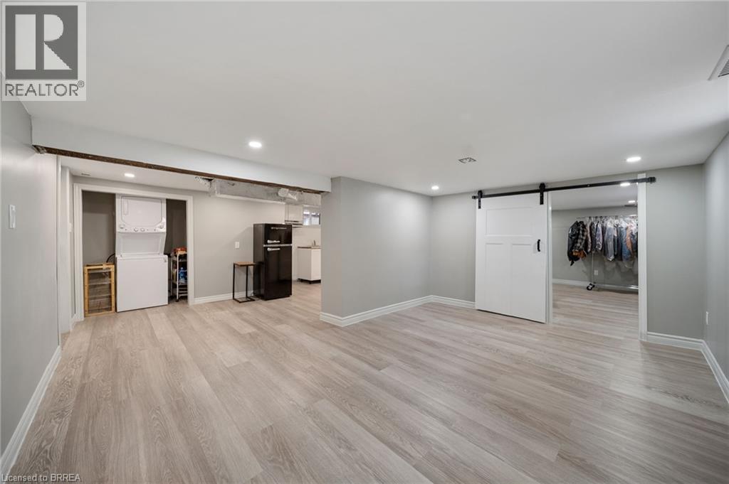 134 Superior Street, Brantford, Ontario  N3S 2L2 - Photo 36 - 40818561