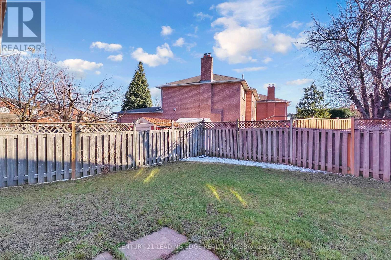 73 Hullrick Drive, Toronto (West Humber-Clairville), Ontario  M9W 6W6 - Photo 42 - W12973632