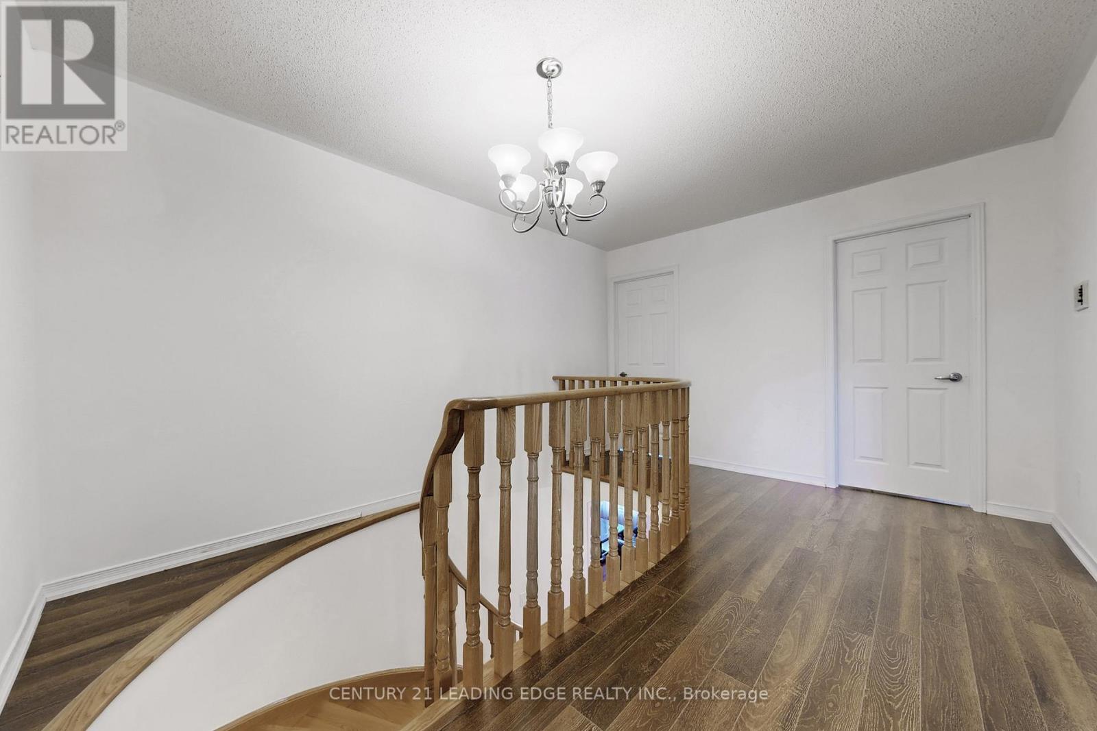 73 Hullrick Drive, Toronto (West Humber-Clairville), Ontario  M9W 6W6 - Photo 20 - W12973632