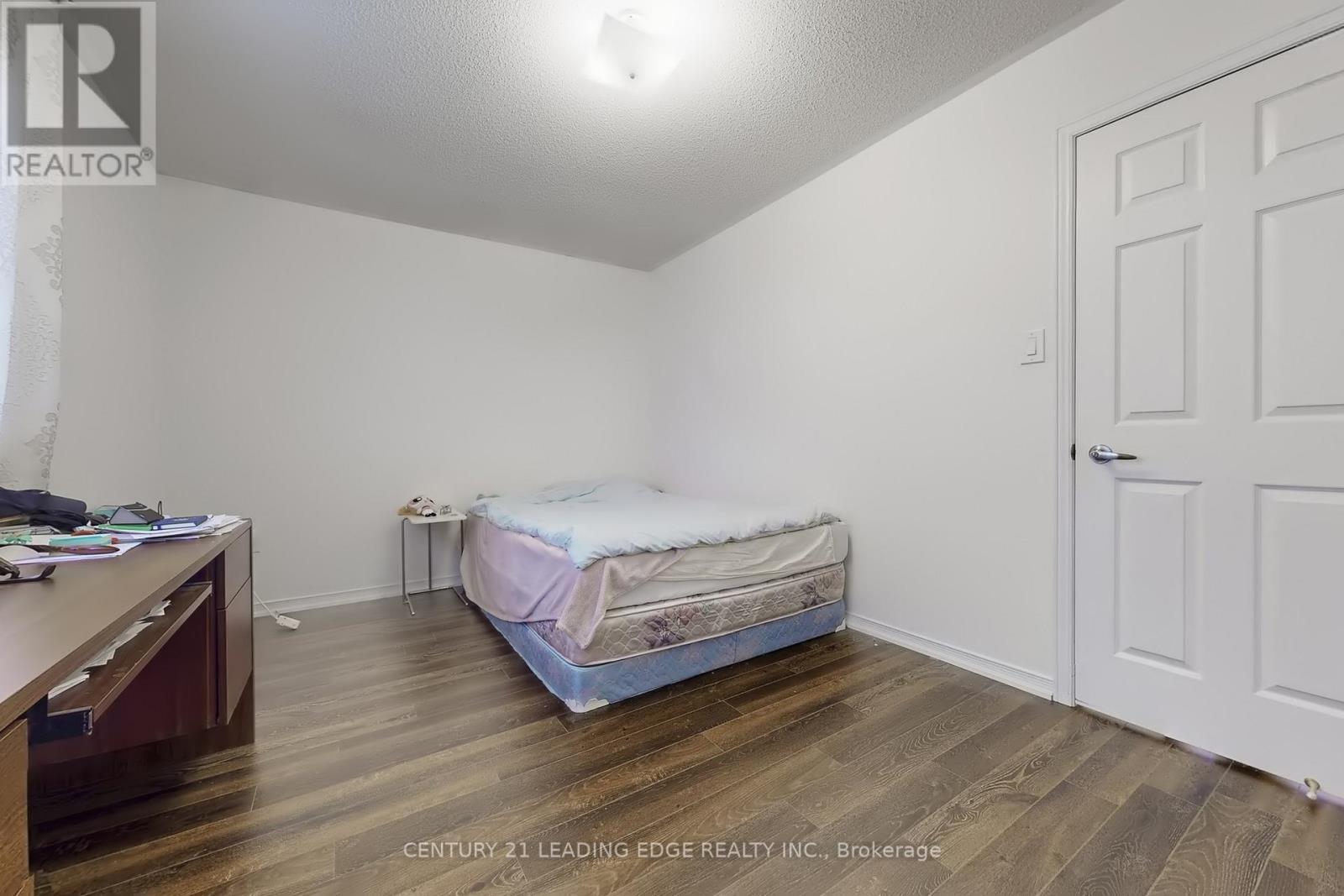 73 Hullrick Drive, Toronto (West Humber-Clairville), Ontario  M9W 6W6 - Photo 27 - W12973632