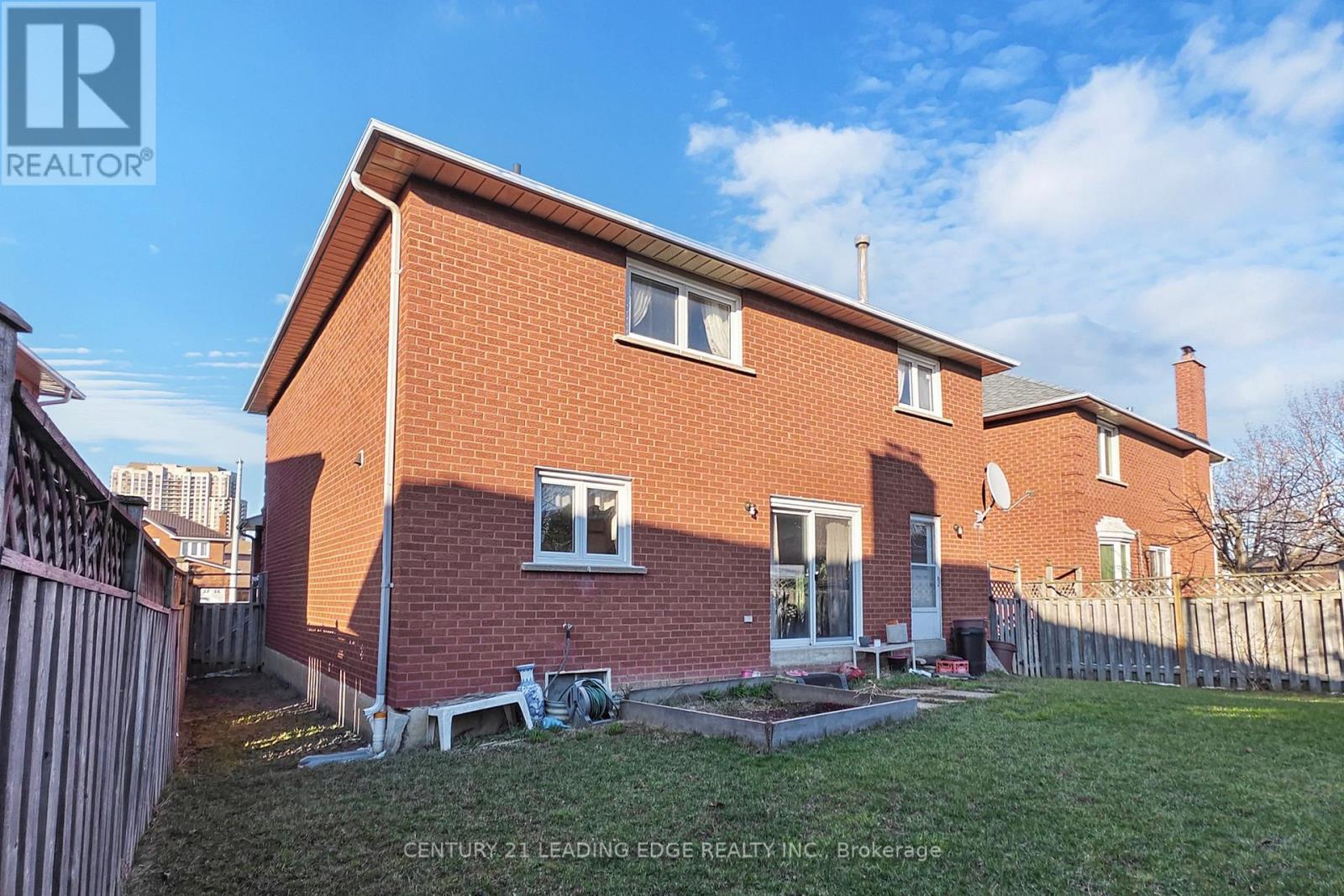 73 Hullrick Drive, Toronto (West Humber-Clairville), Ontario  M9W 6W6 - Photo 41 - W12973632