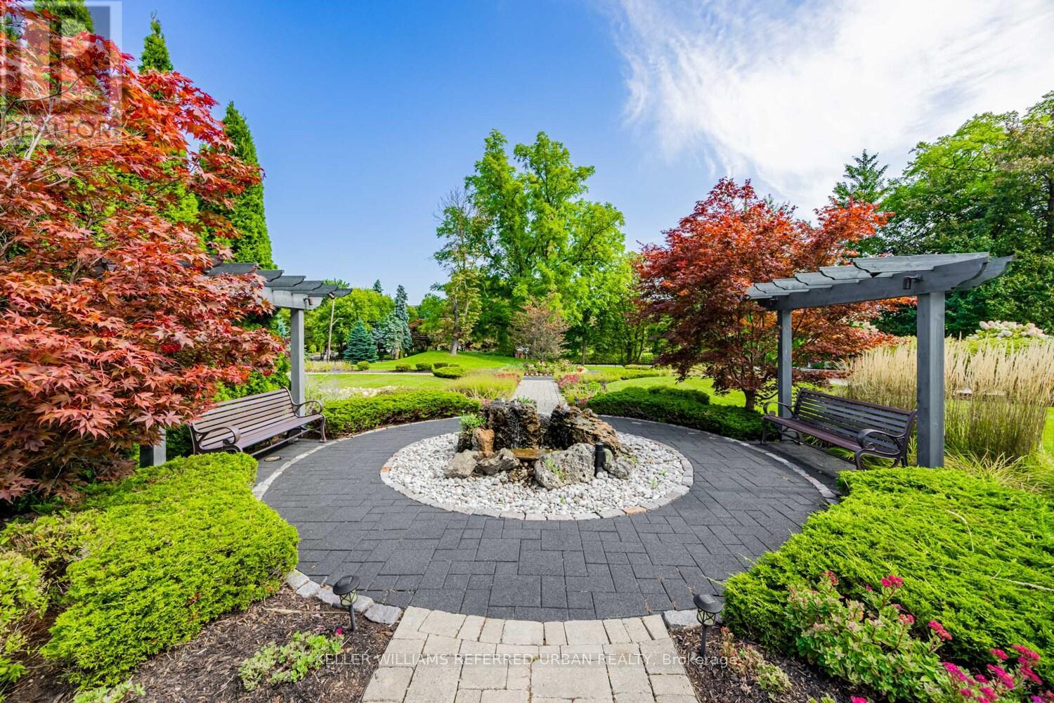 1409 - 1400 Dixie Road, Mississauga, Ontario  L5E 3E1 - Photo 33 - W12990210