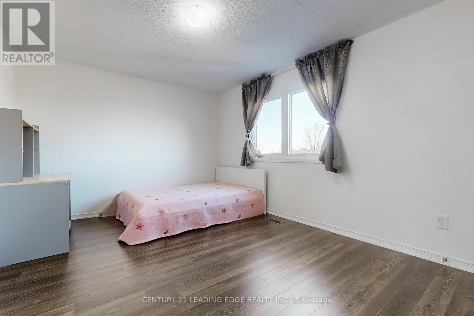 73 Hullrick Drive, Toronto (West Humber-Clairville), Ontario  M9W 6W6 - Photo 29 - W12973632