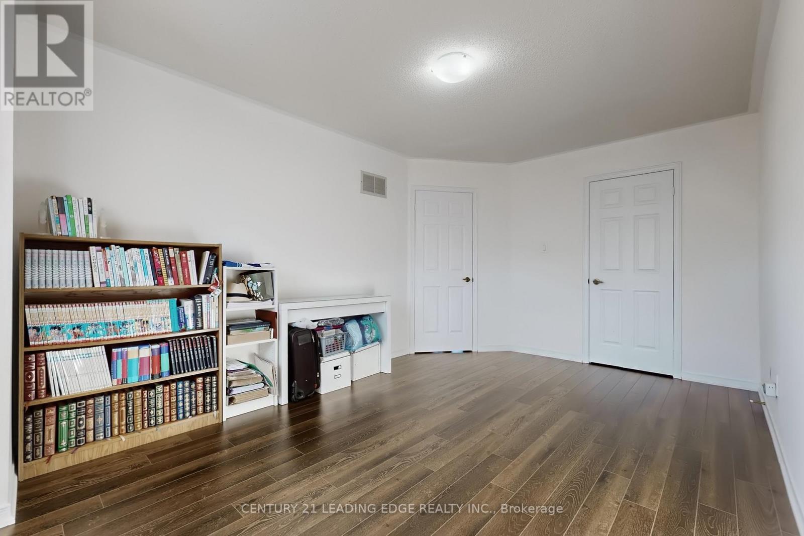 73 Hullrick Drive, Toronto (West Humber-Clairville), Ontario  M9W 6W6 - Photo 32 - W12973632