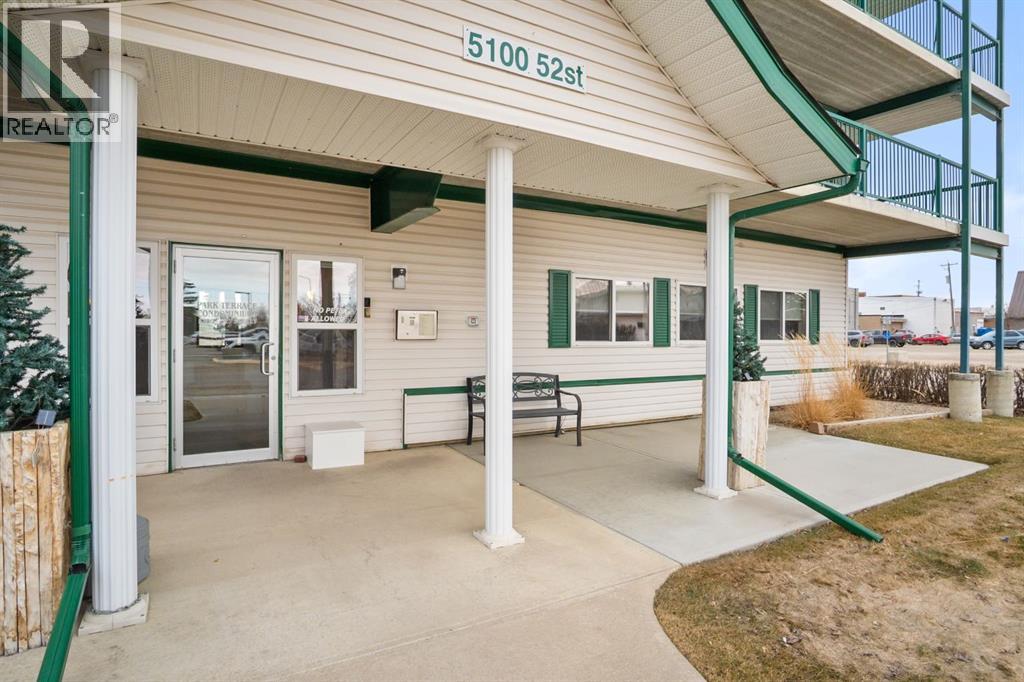 307, 5100 52 Street, Olds, Alberta  T4H 1Y1 - Photo 2 - A2295693