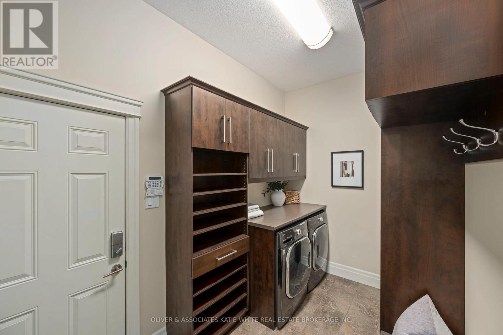 6589 Raleigh Boulevard, London South, Ontario  N6P 0C2 - Photo 11 - X12995660