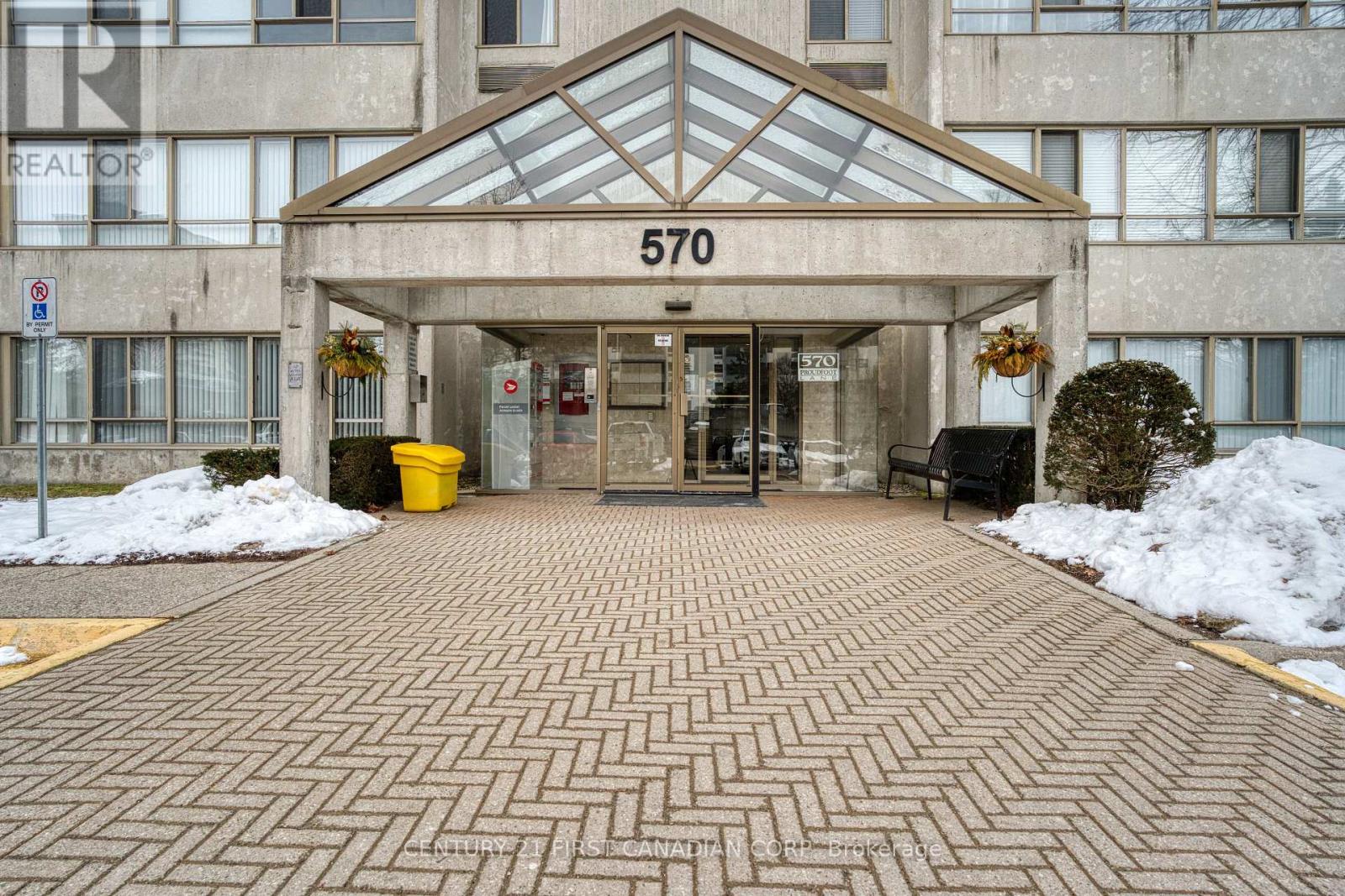 912 - 570 Proudfoot Lane, London North, Ontario  N6H 4Z1 - Photo 3 - X12995746